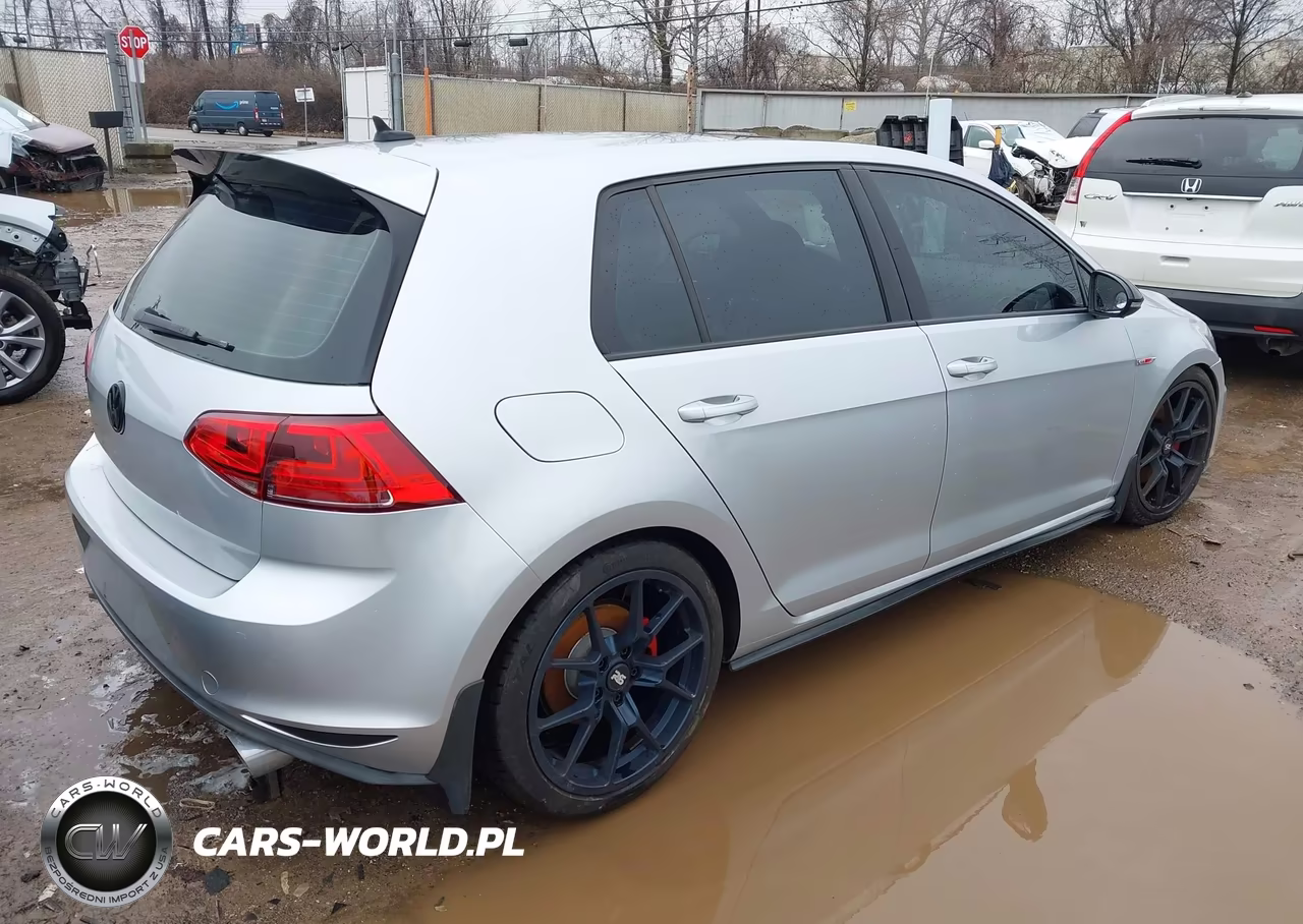 2016 Volkswagen Golf Gti Se 4-Door VIN:3VW4T7AU1GM010883 - 4