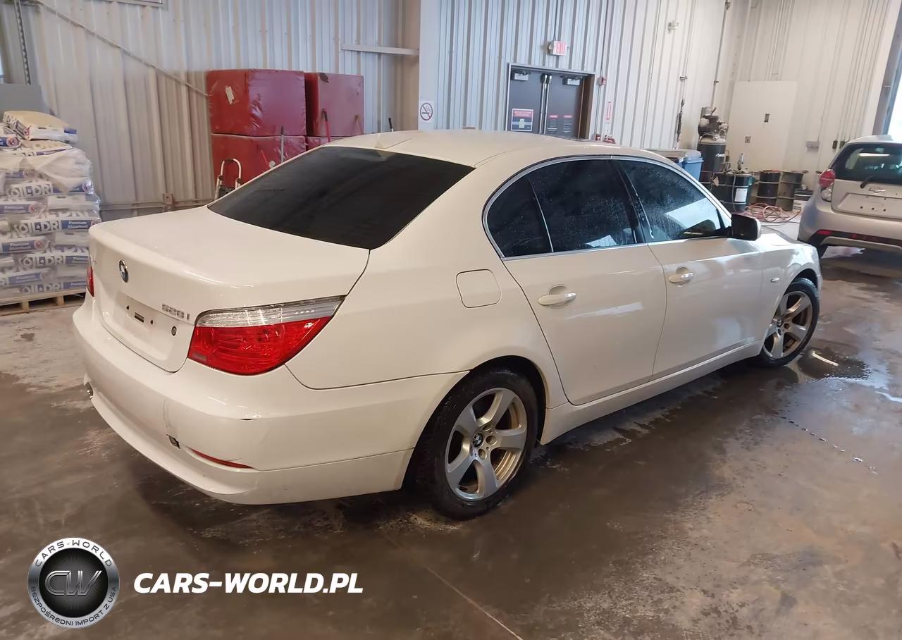 2008 BMW 528I VIN:WBANU53598CT02361 - 4