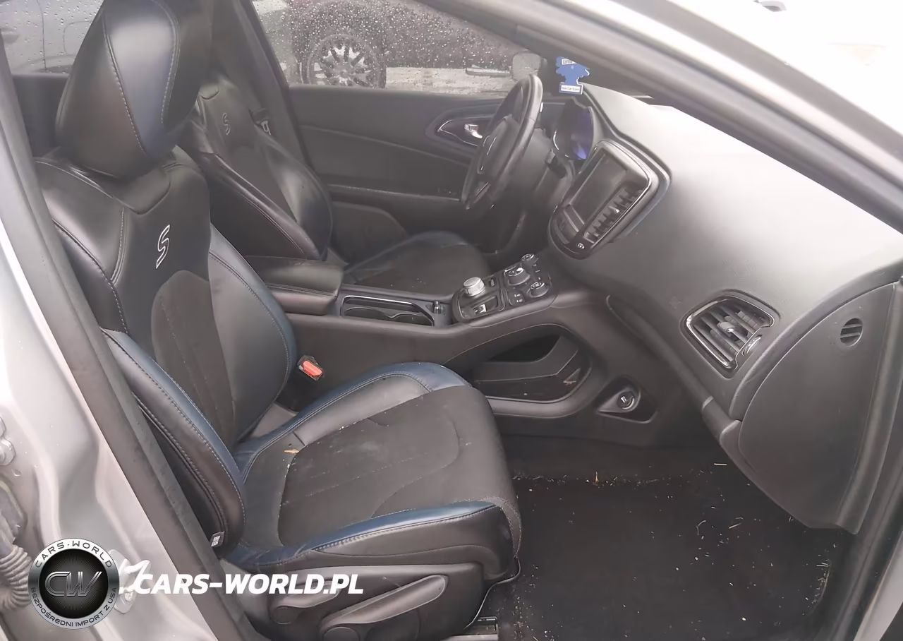 2016 Chrysler 200 S VIN:1C3CCCBB6GN130354 - 5