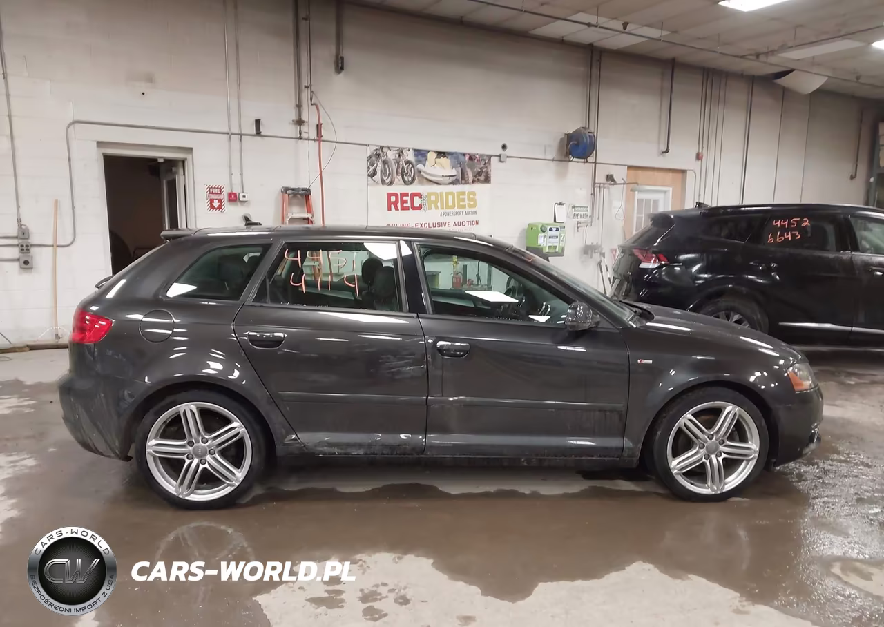 2013 Audi A3 2.0T Premium VIN:WAUMFAFM0DA034209 - 13