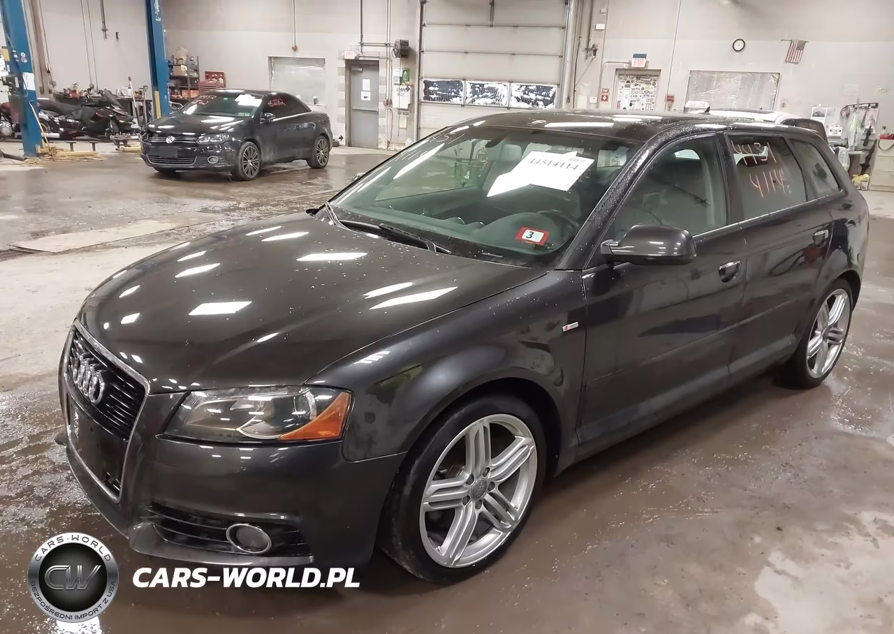 2013 Audi A3 2.0T Premium VIN:WAUMFAFM0DA034209 - 2