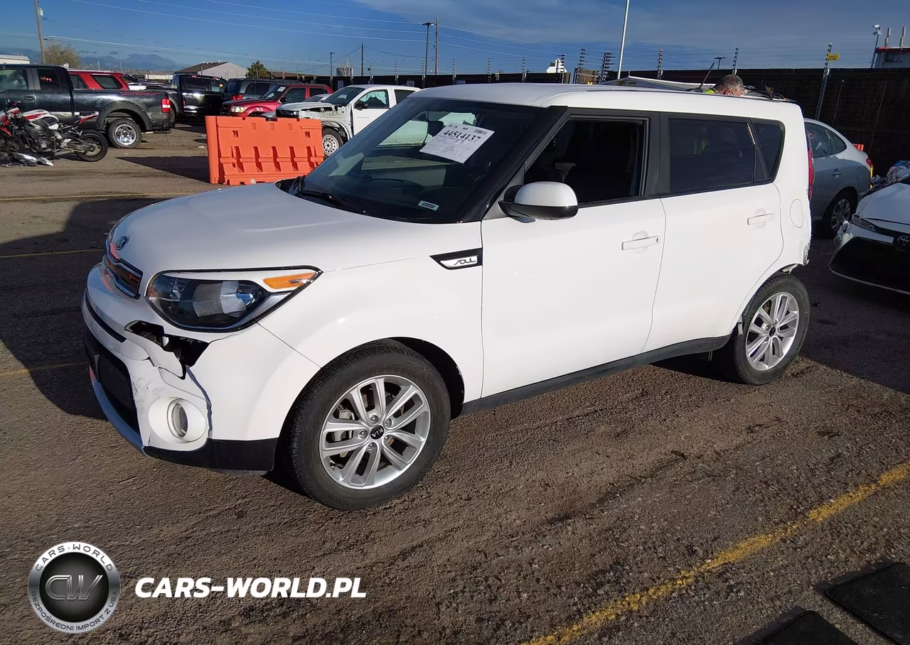 2017 Kia Soul + VIN:KNDJP3A51H7493038 - 2