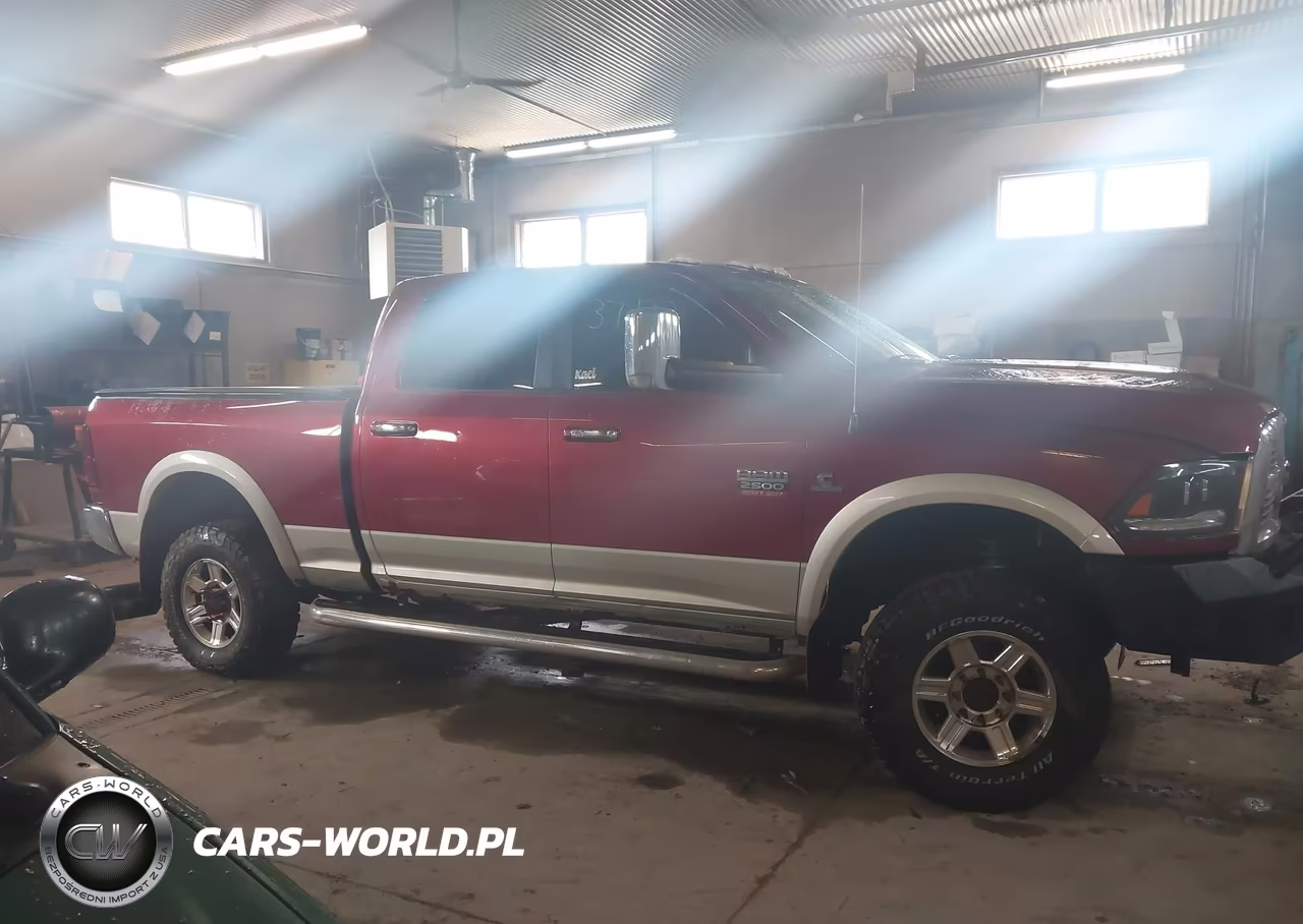 2011 Ram Ram 2500 Laramie VIN:3D7UT2CL2BG579037 - 14