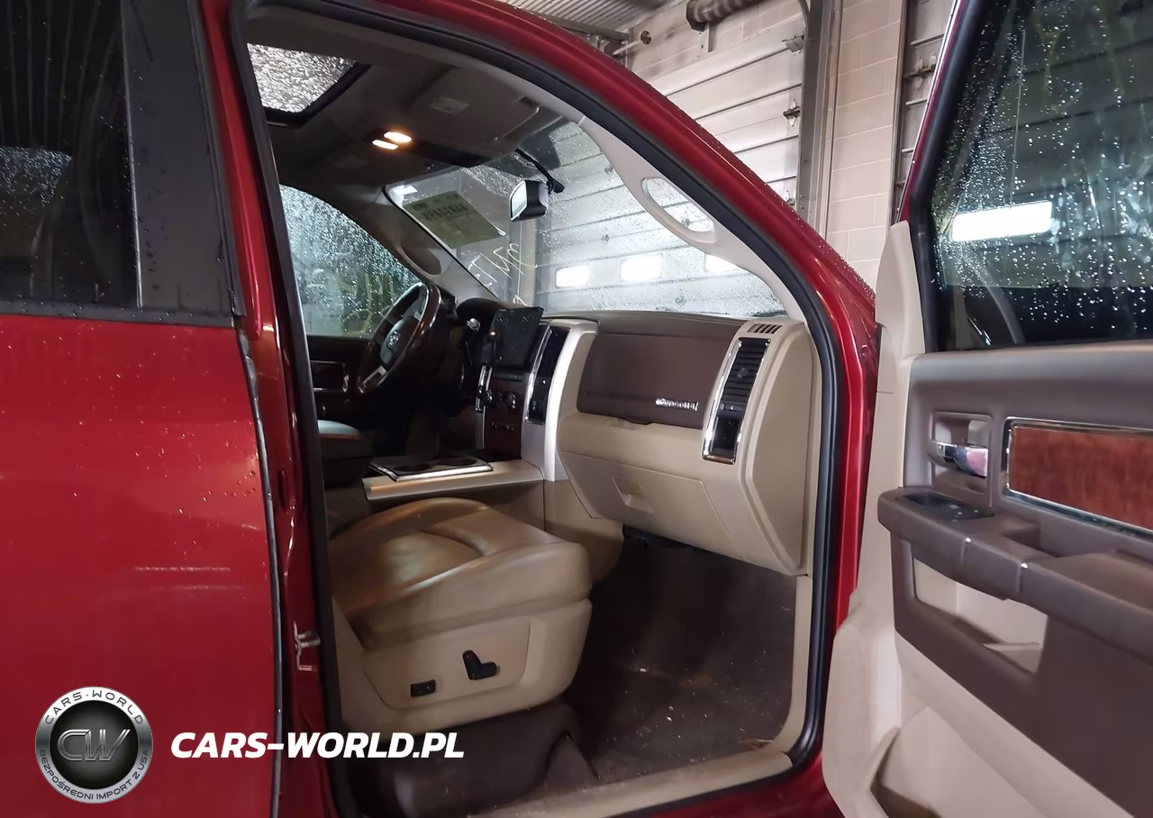 2011 Ram Ram 2500 Laramie VIN:3D7UT2CL2BG579037 - 5