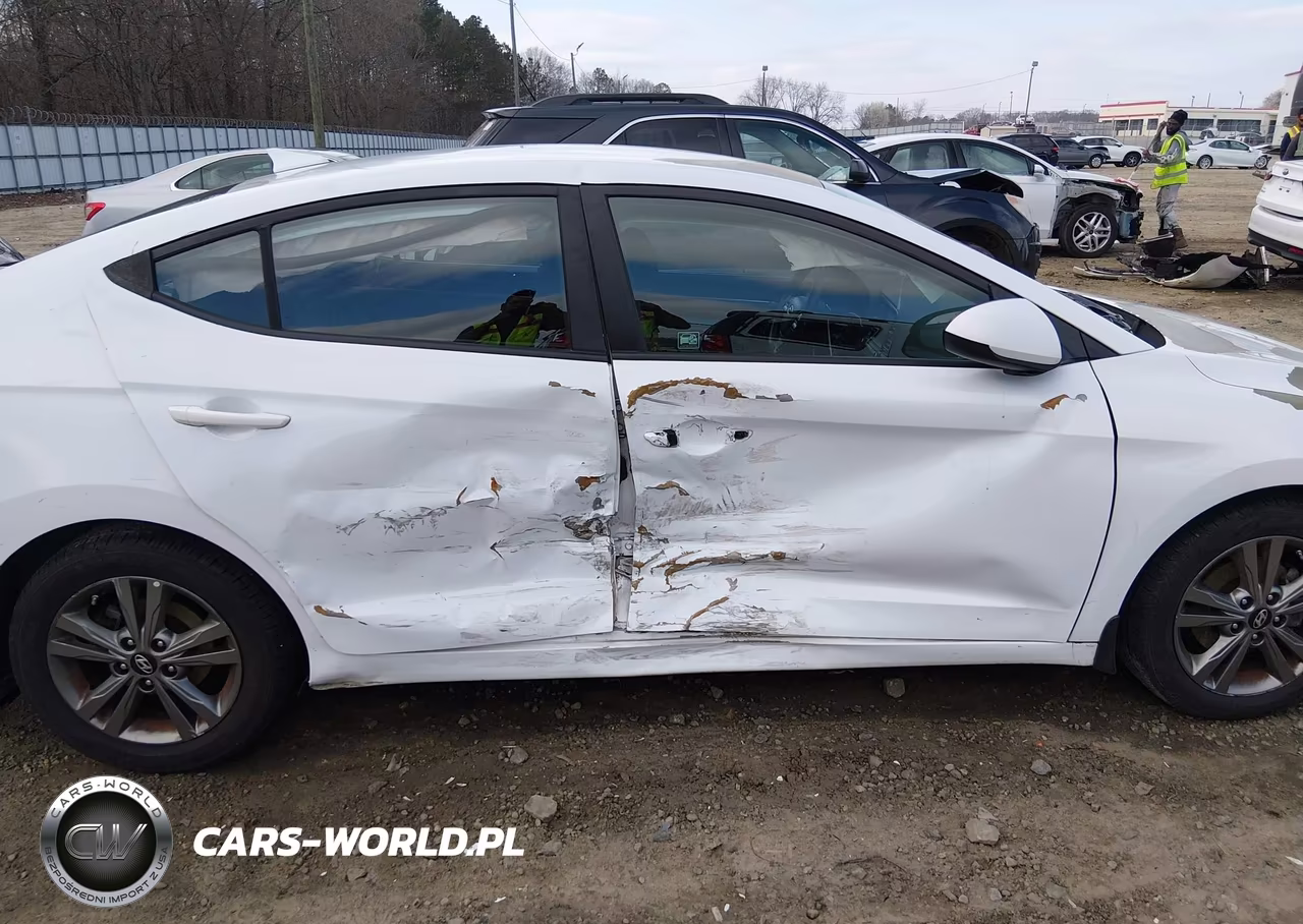 2018 Hyundai Elantra Sel VIN:5NPD84LF4JH279121 - 6