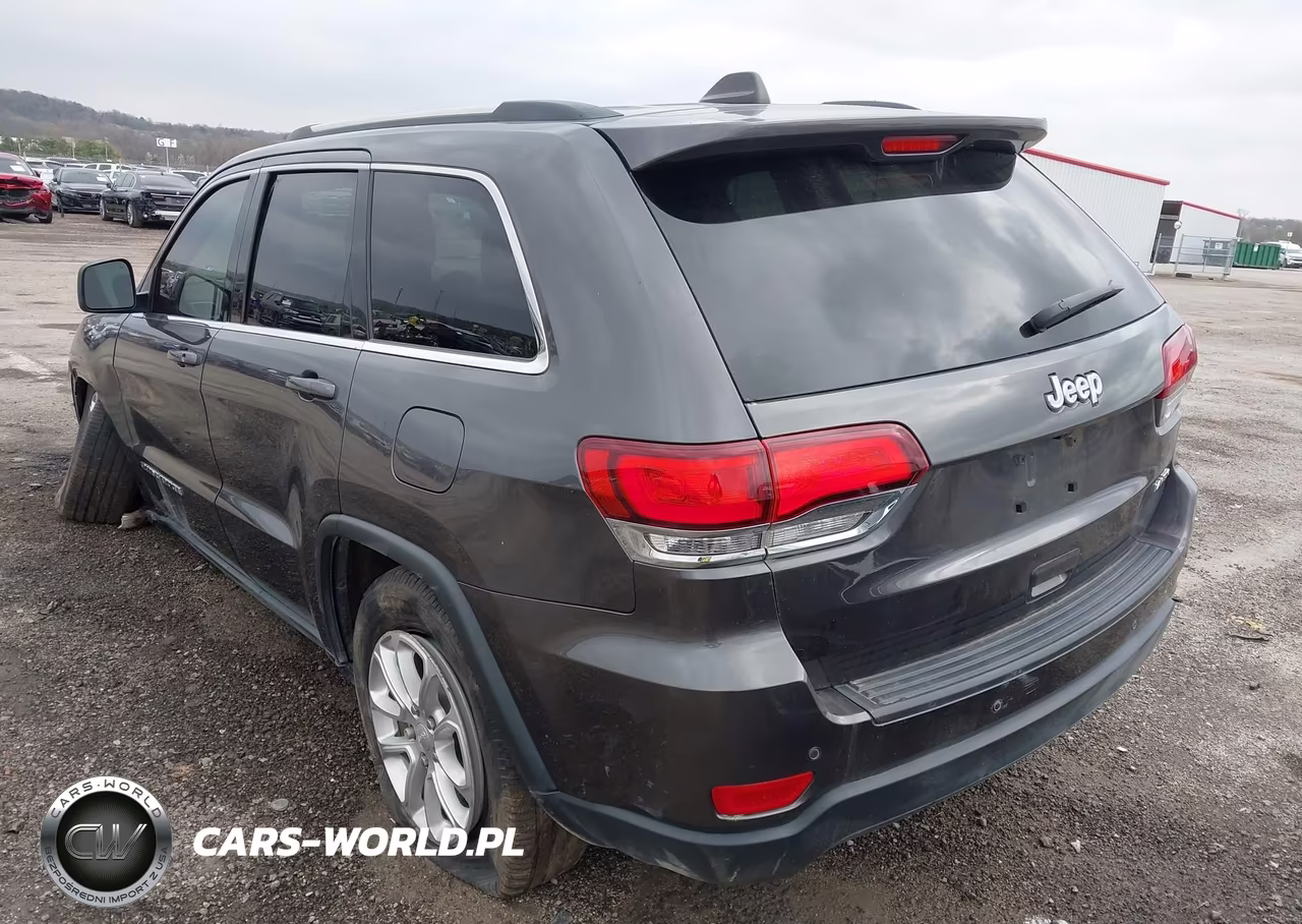 2021 Jeep Grand Cherokee Laredo E 4X2 VIN:1C4RJEAG7MC625643 - 3