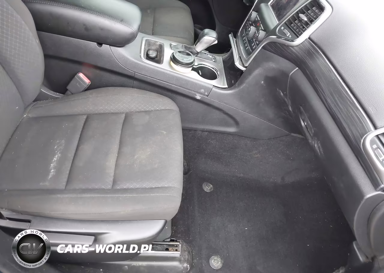 2021 Jeep Grand Cherokee Laredo E 4X2 VIN:1C4RJEAG7MC625643 - 5