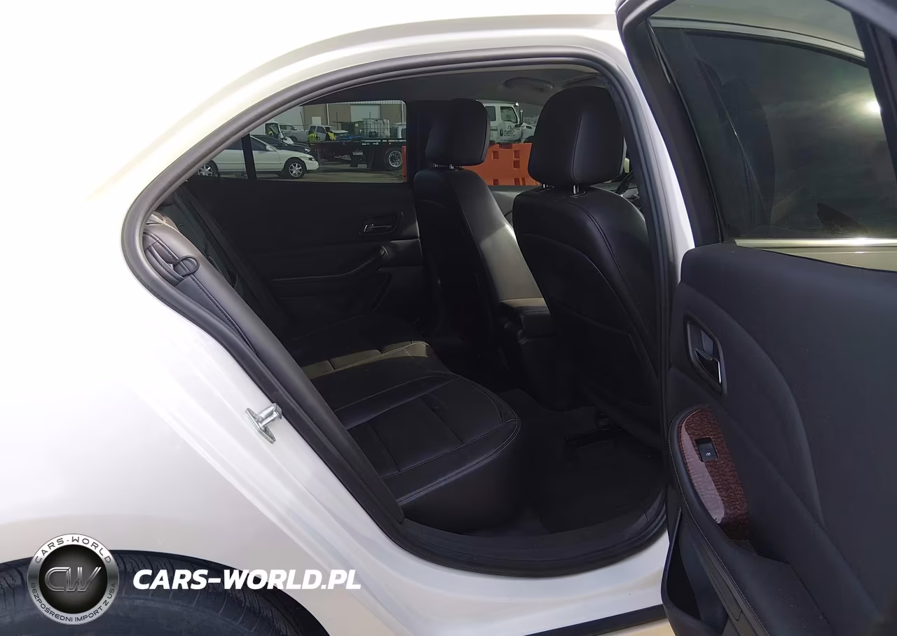 2013 Chevrolet Malibu Eco Premium Audio VIN:1G11F5RR5DF114122 - 8