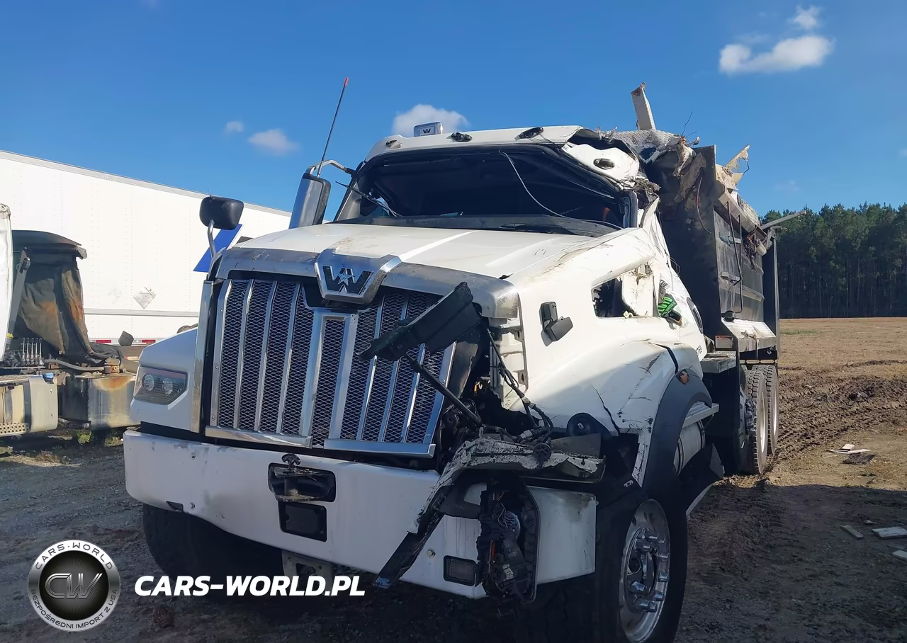2023 Western Star 4800 Set Back Axle VIN:5KKMBPDV3PLUJ0891 - 11