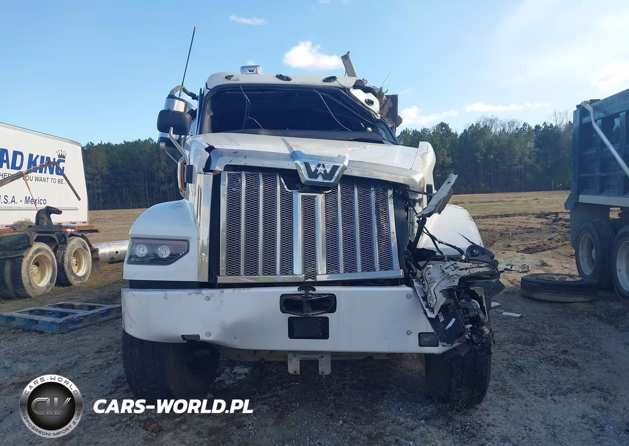 2023 Western Star 4800 Set Back Axle VIN:5KKMBPDV3PLUJ0891 - 12