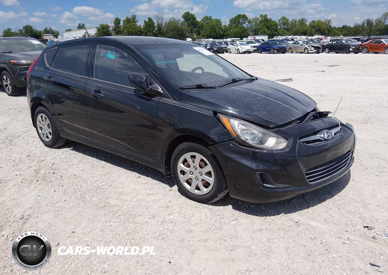 2013 Hyundai Accent Gs – zdjęcie 1 z 16