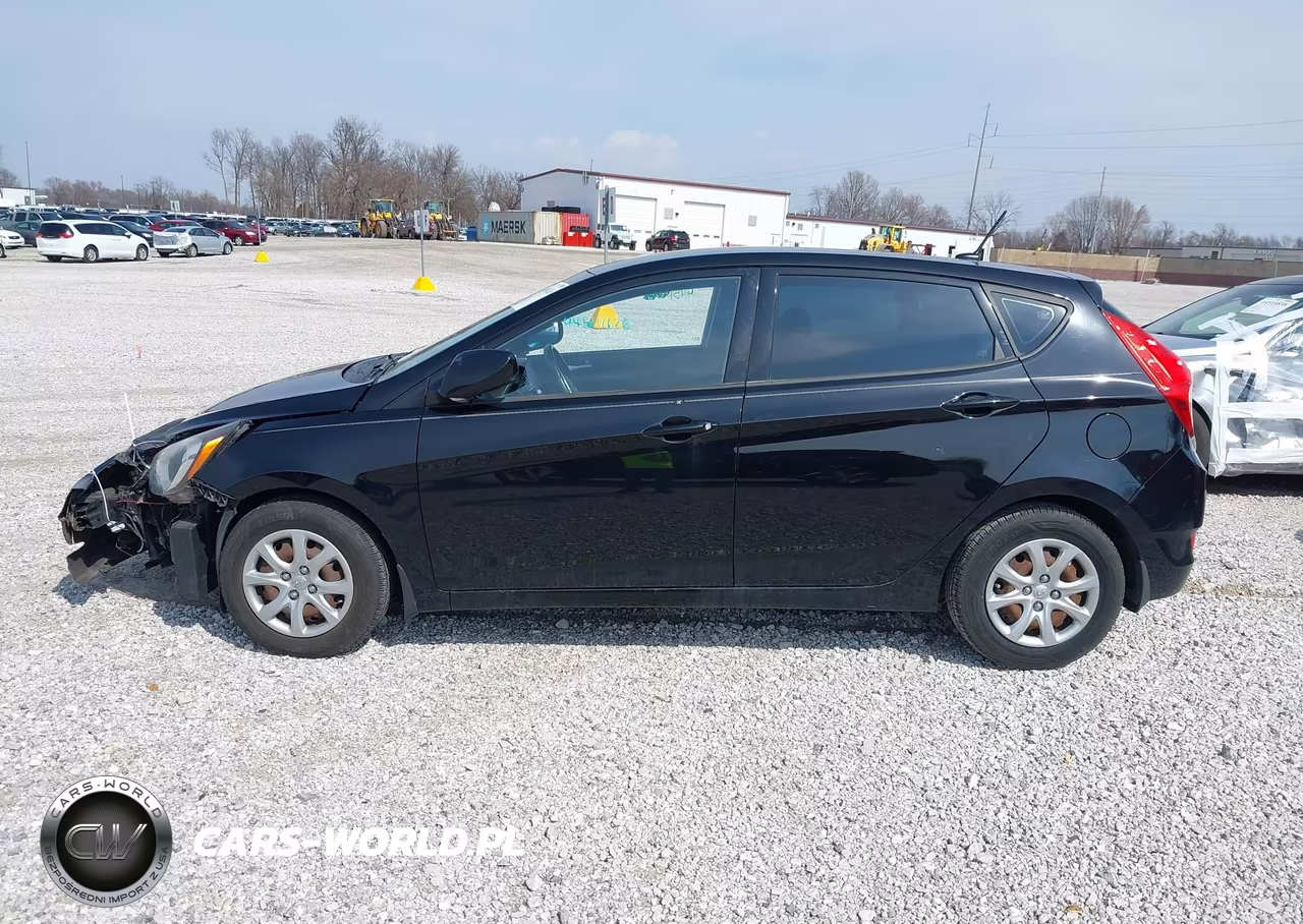 2013 Hyundai Accent Gs VIN:KMHCT5AE8DU084655 - 14