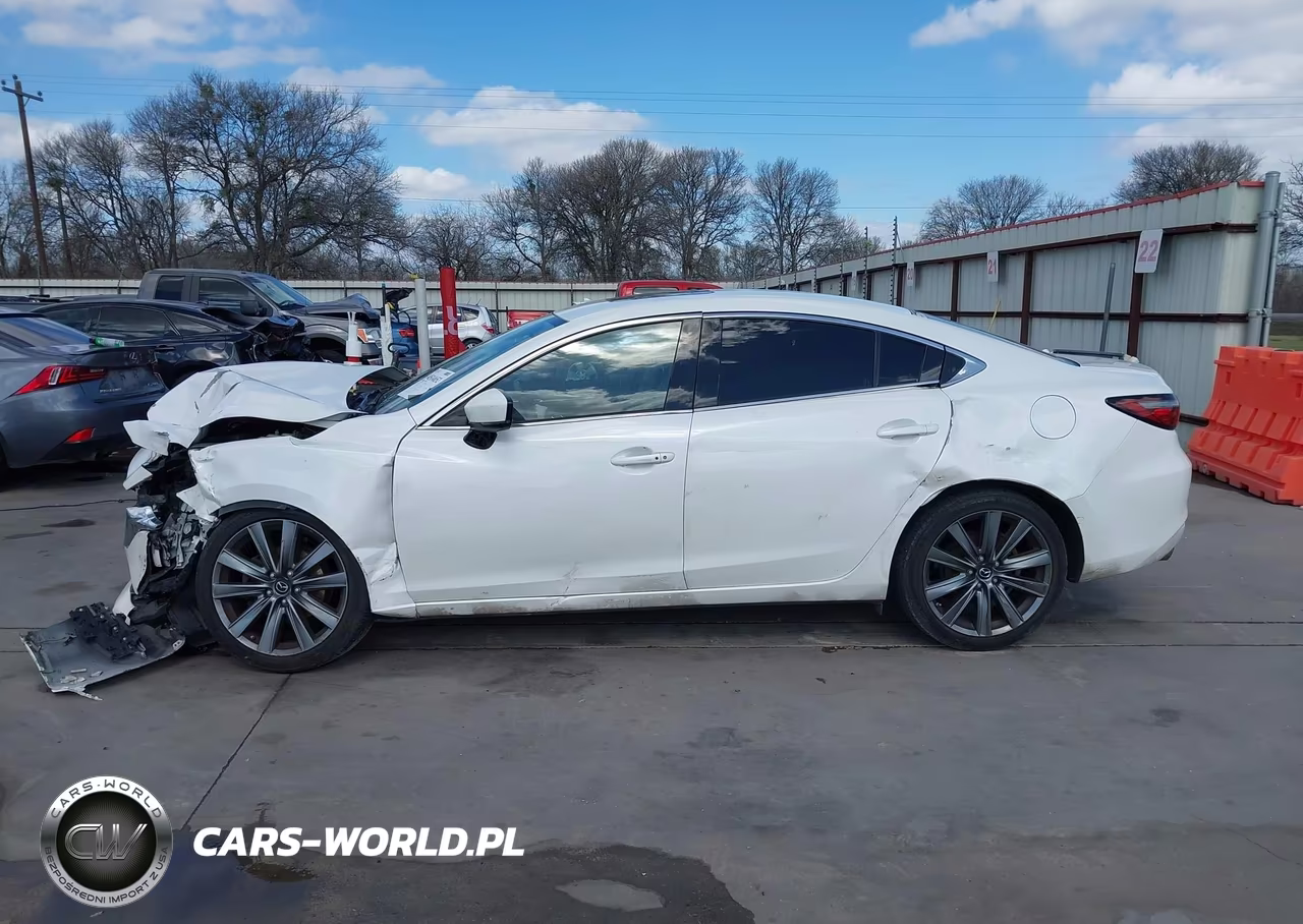 2020 Mazda Mazda6 Touring VIN:JM1GL1VM3L1512857 - 13