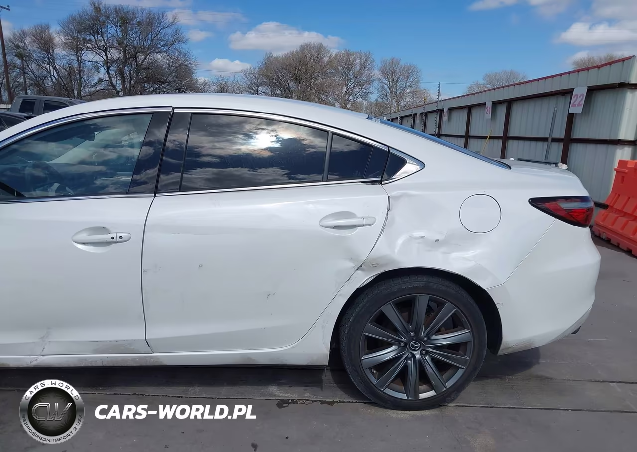2020 Mazda Mazda6 Touring VIN:JM1GL1VM3L1512857 - 17