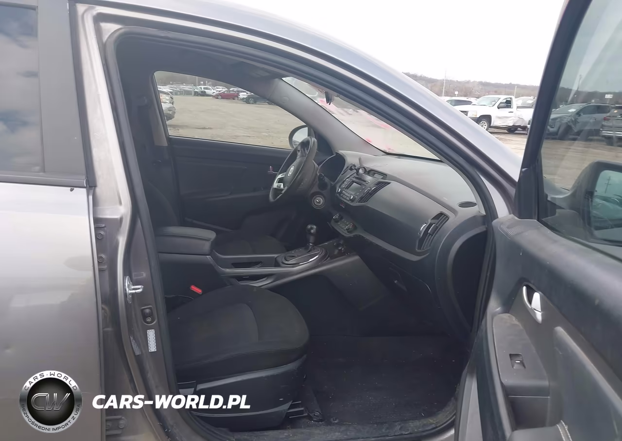 2011 Kia Sportage Lx VIN:KNDPB3A27B7015213 - 5
