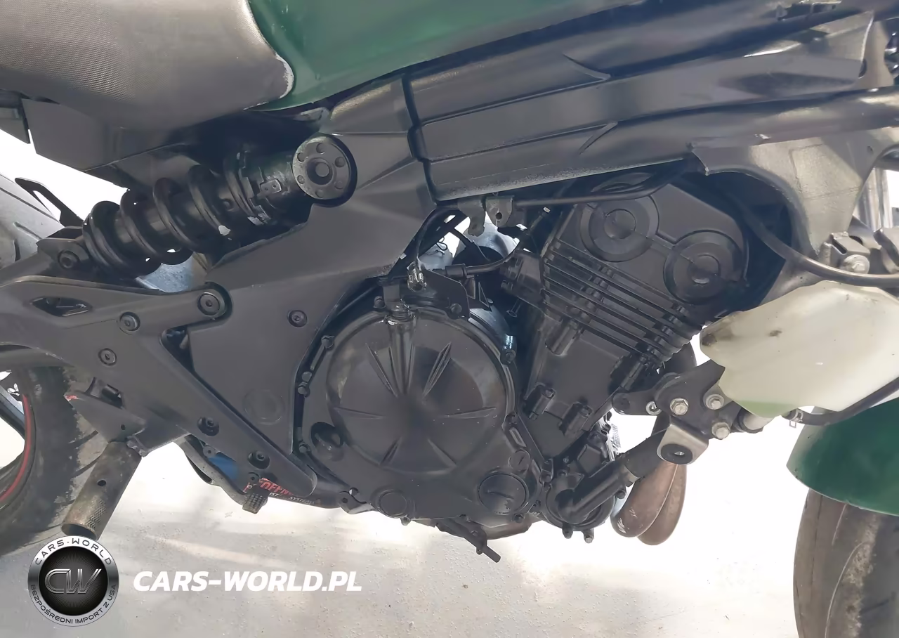 2016 Kawasaki Ex650 F VIN:JKAEXEF14GDA29631 - 8