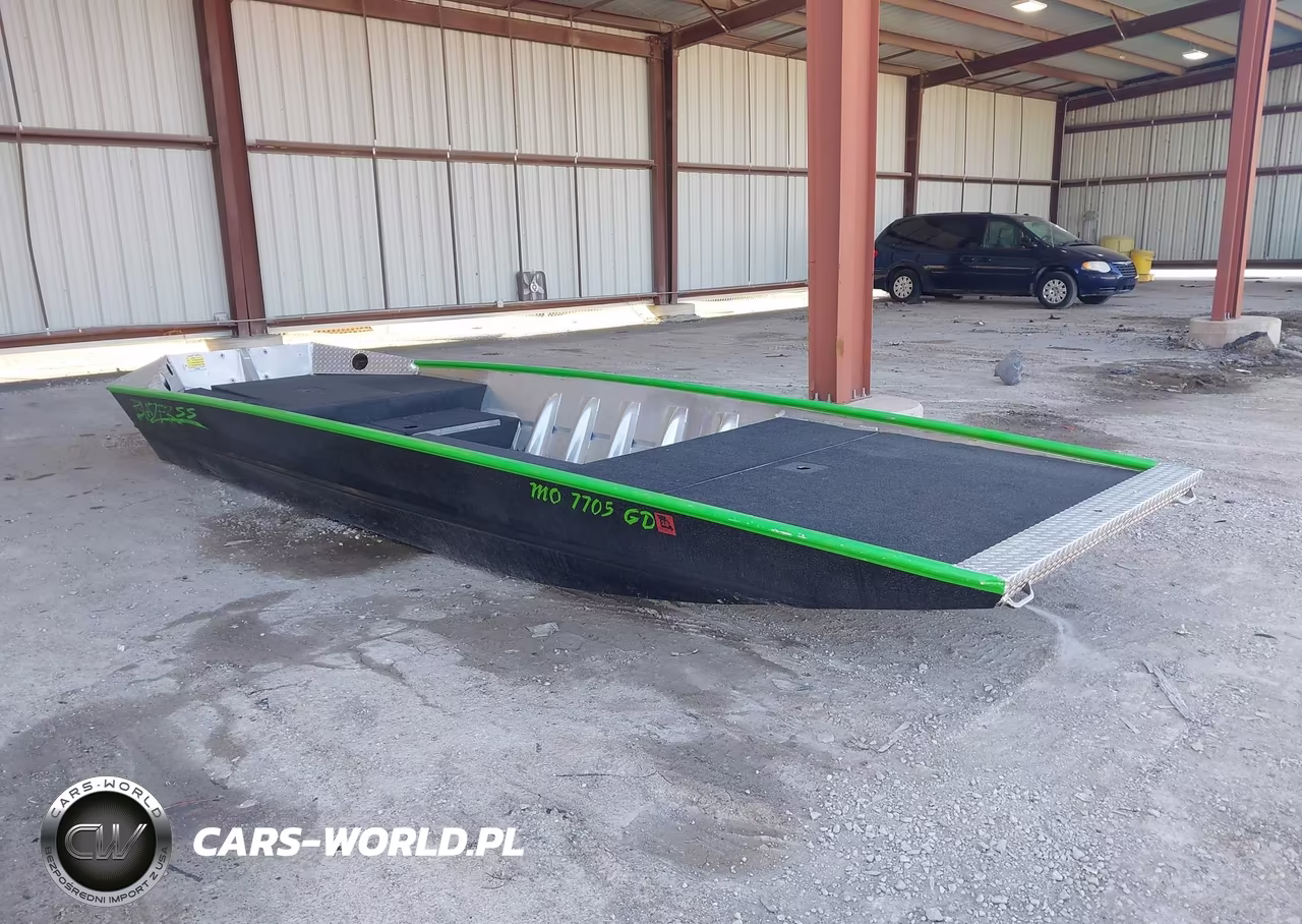 2018 Blazer Boat