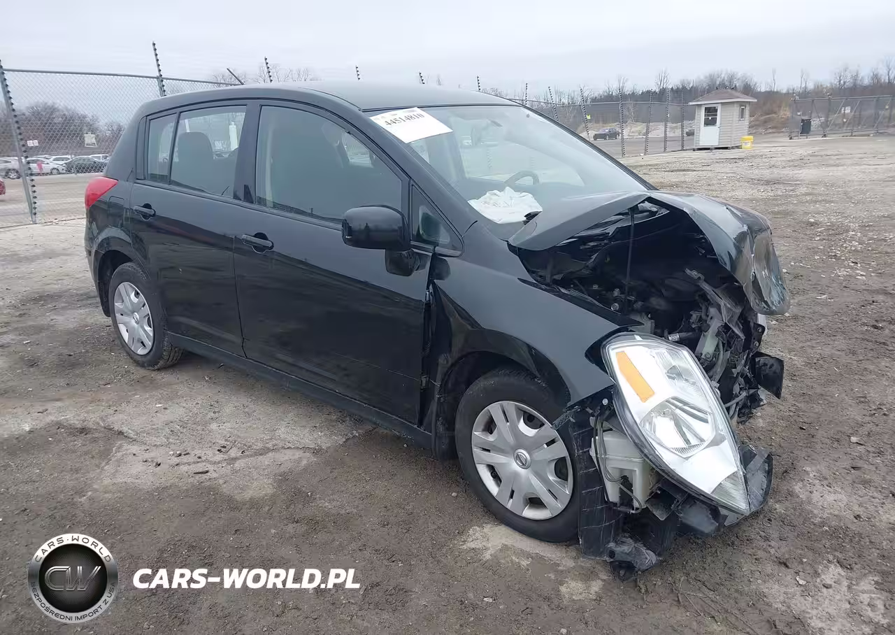 2011 Nissan Versa 1.8S