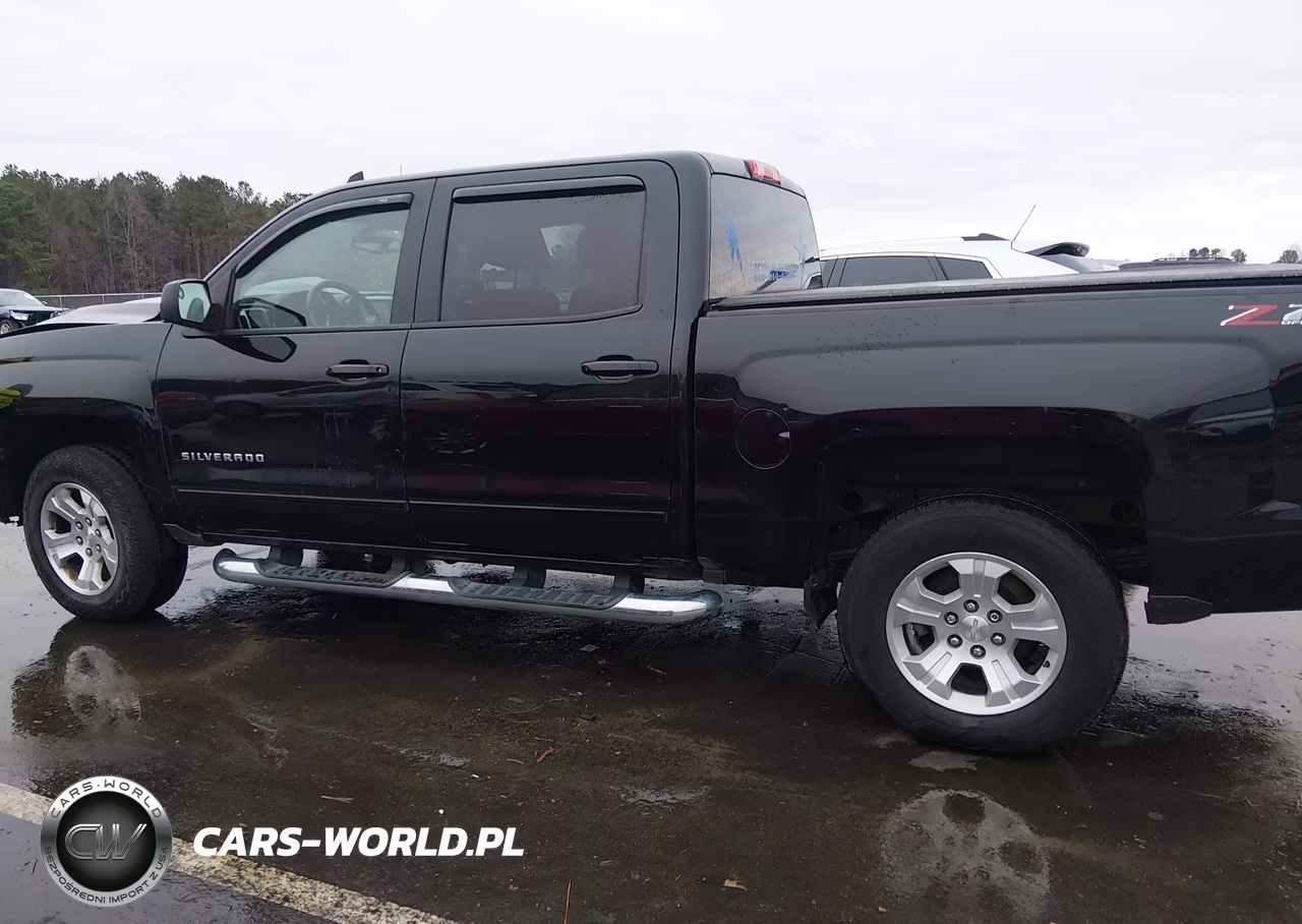 2018 Chevrolet Silverado 1500 2Lt VIN:3GCUKREC3JG400165 - 14