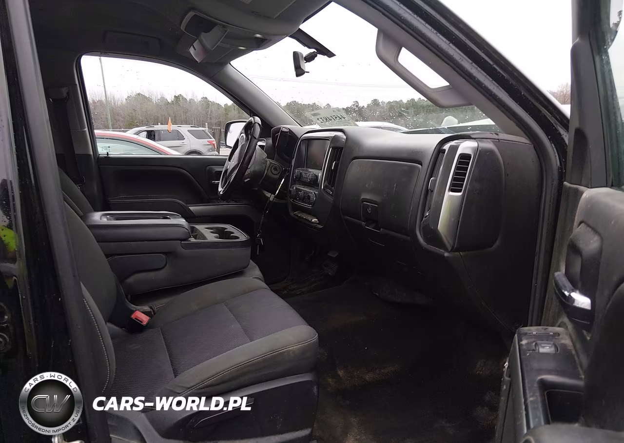 2018 Chevrolet Silverado 1500 2Lt VIN:3GCUKREC3JG400165 - 5
