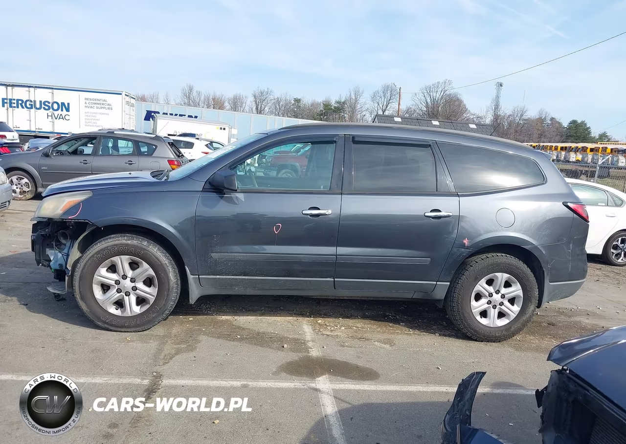 2014 Chevrolet Traverse Ls VIN:1GNKRFKD6EJ150172 - 14