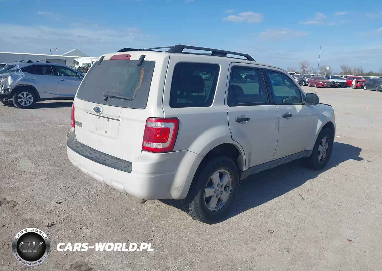 2009 Ford Escape Xls-Xls Manual VIN:1FMCU02719KD08285 - 4