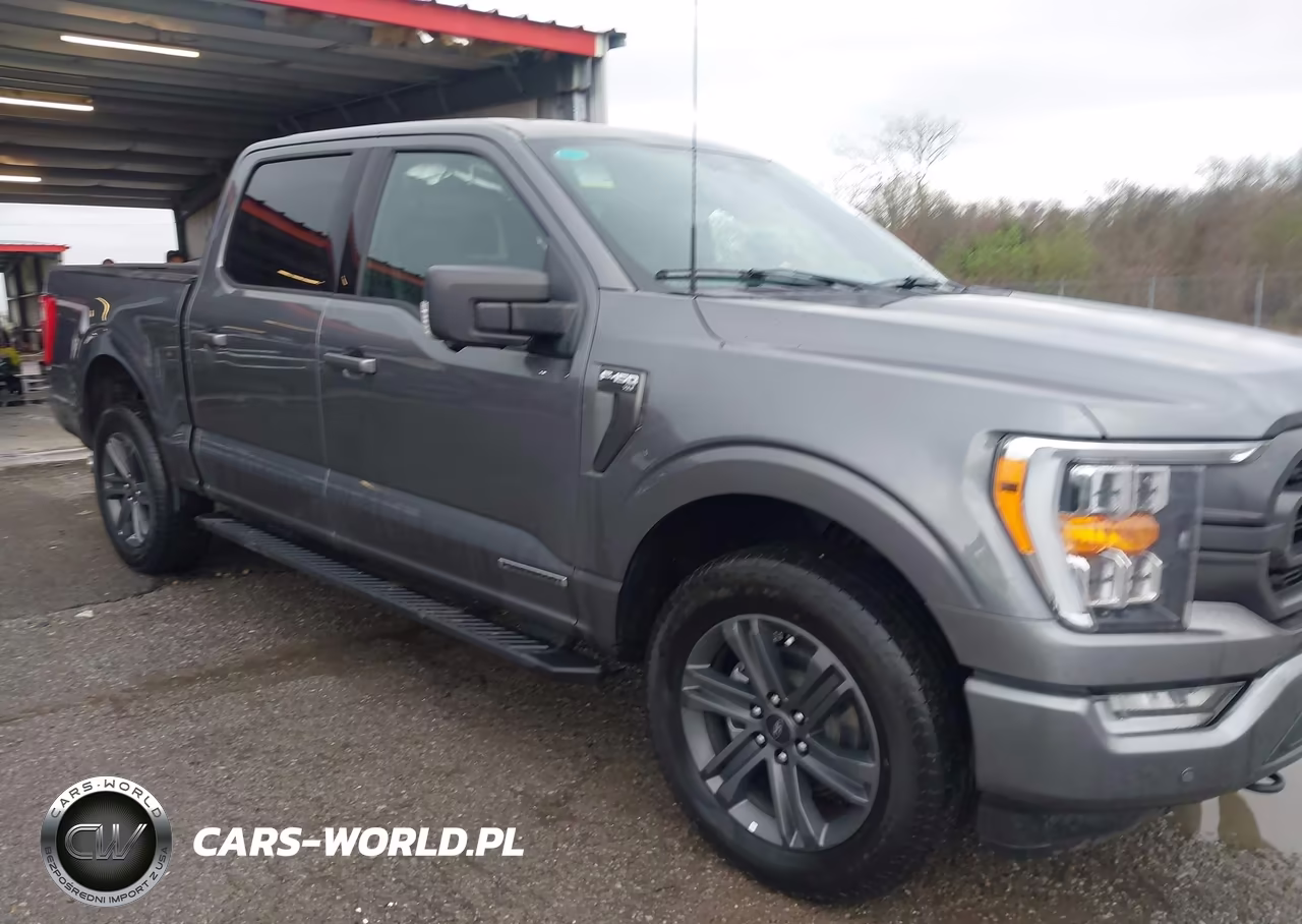 2023 Ford F-150 Xlt VIN:1FTFW1ED0PFB41121 - 13