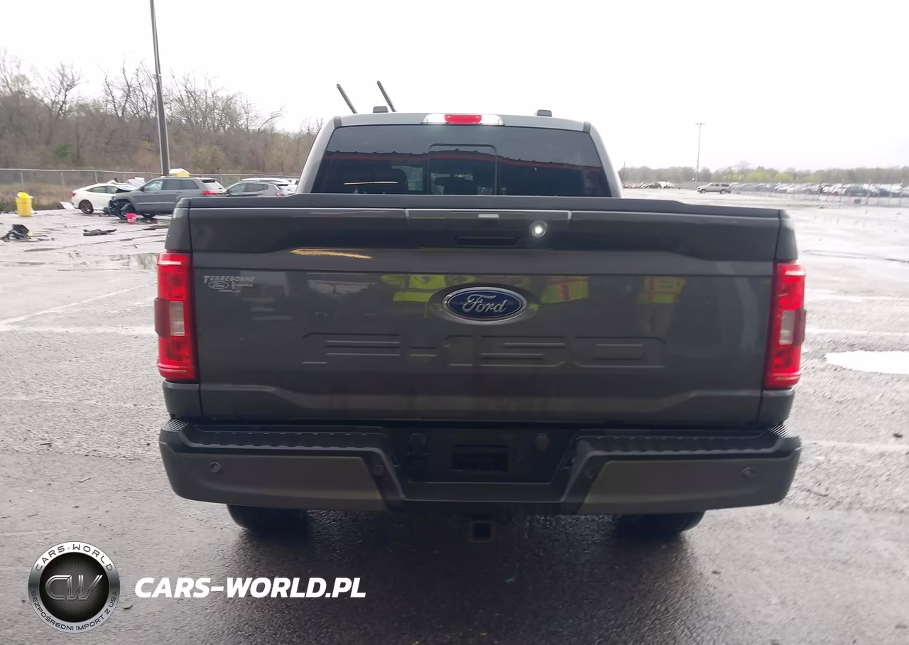 2023 Ford F-150 Xlt VIN:1FTFW1ED0PFB41121 - 16
