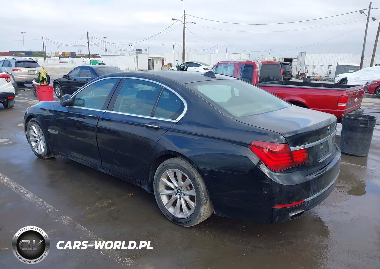 2013 BMW 740I VIN:WBAYA6C56DC995248 - 3