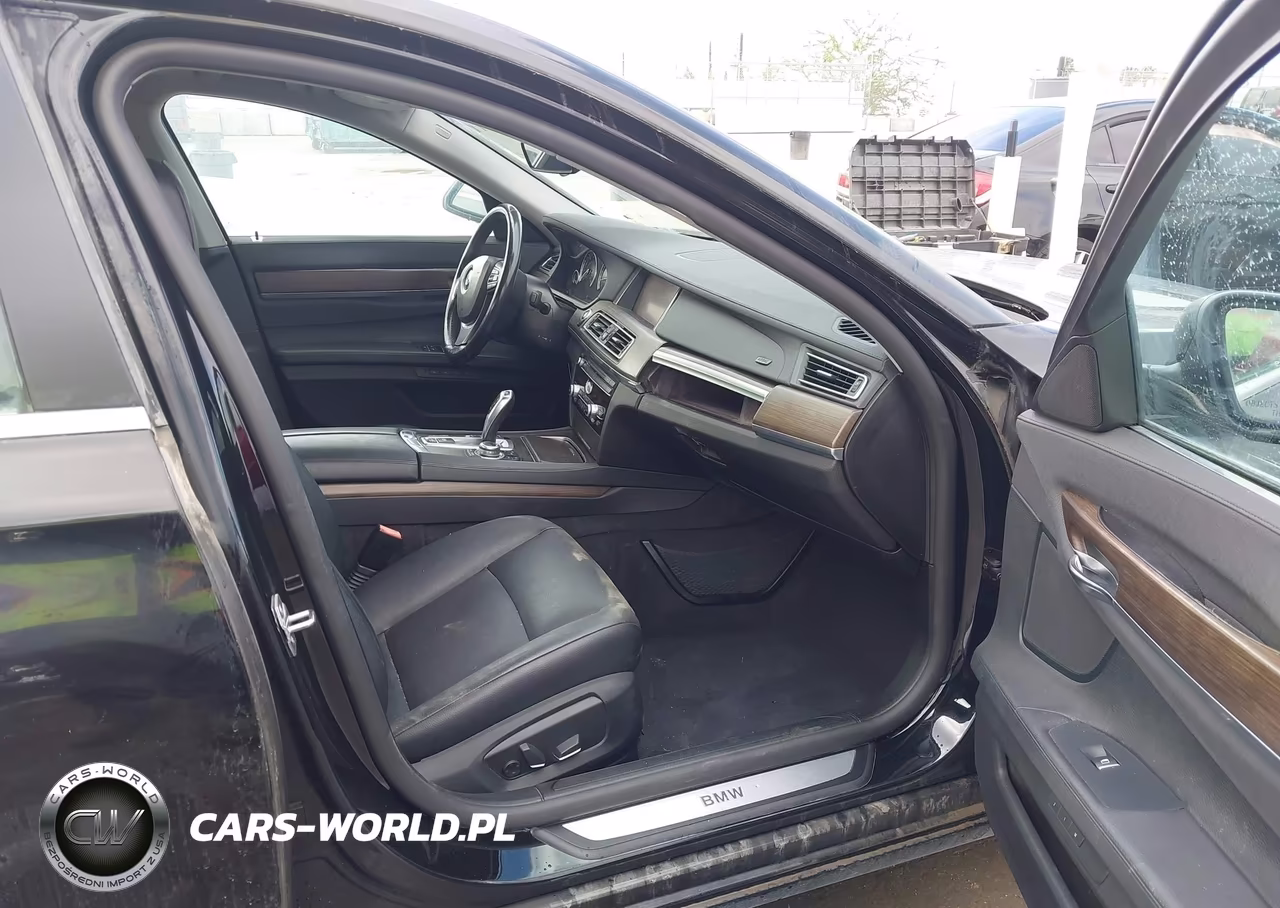 2013 BMW 740I VIN:WBAYA6C56DC995248 - 5