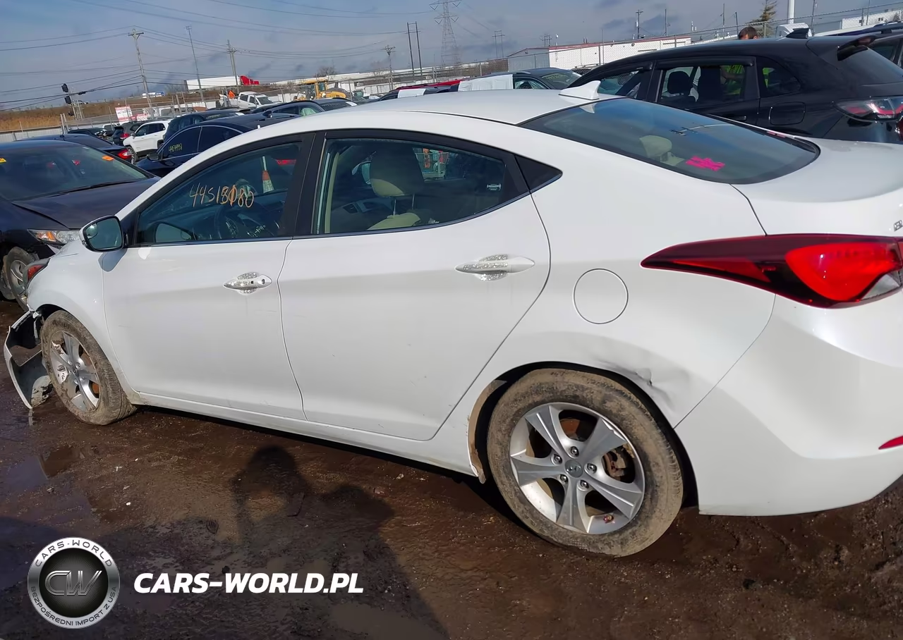 2016 Hyundai Elantra Value Edition VIN:5NPDH4AE3GH735712 - 15