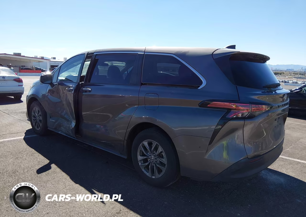 2021 Toyota Sienna Le VIN:5TDKRKEC1MS042709 - 3