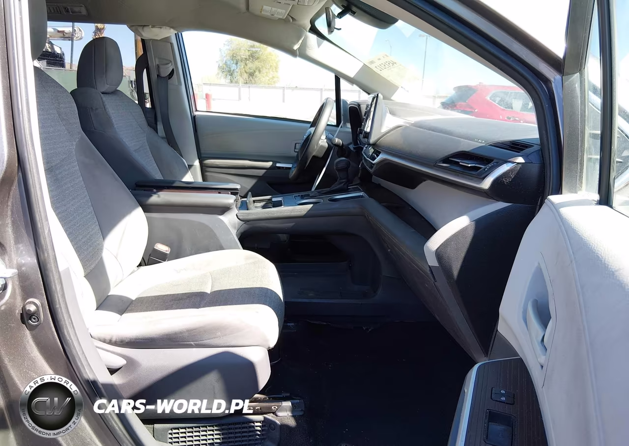2021 Toyota Sienna Le VIN:5TDKRKEC1MS042709 - 5