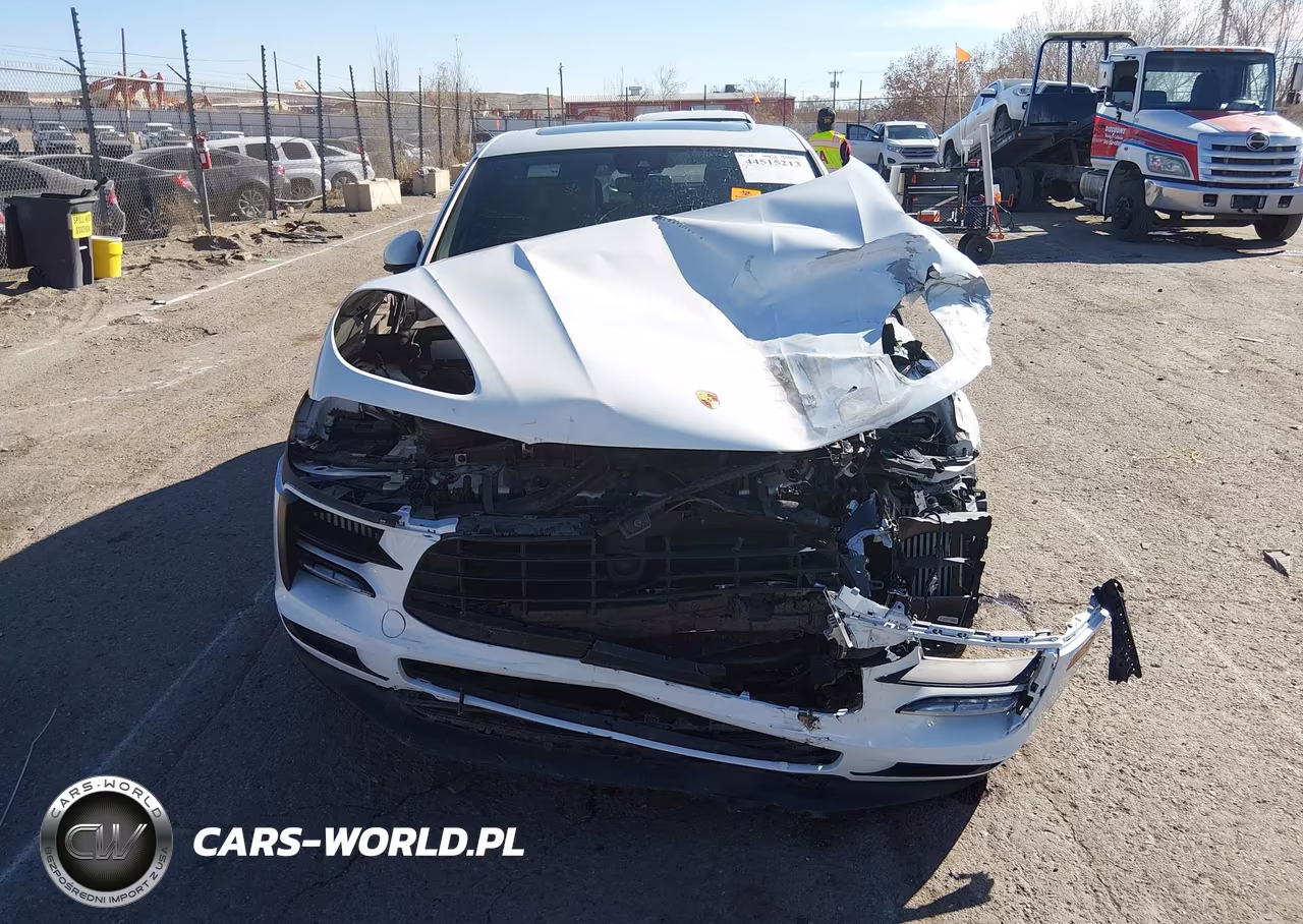 2020 Porsche Macan S VIN:WP1AB2A59LLB32387 - 12