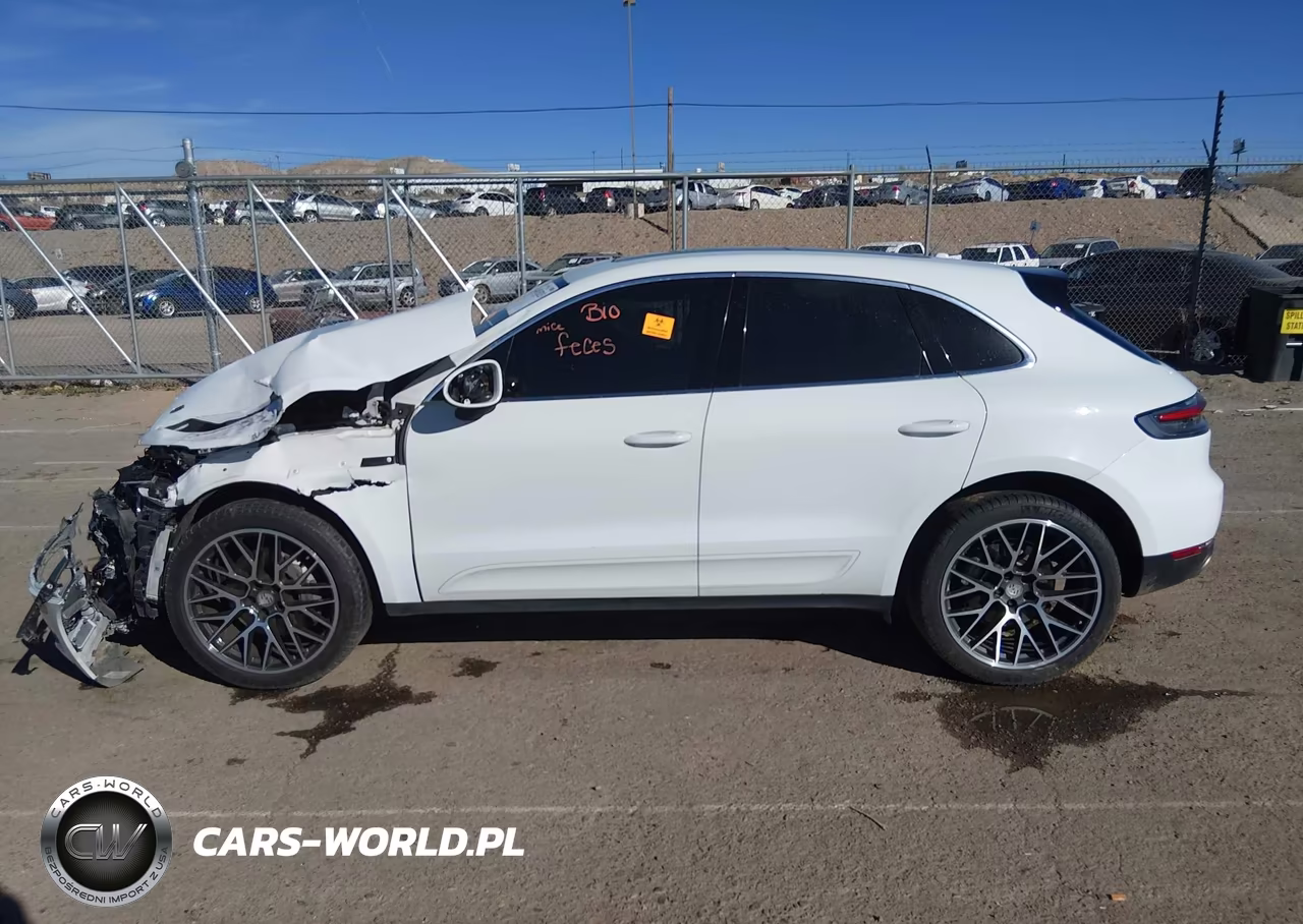 2020 Porsche Macan S VIN:WP1AB2A59LLB32387 - 14