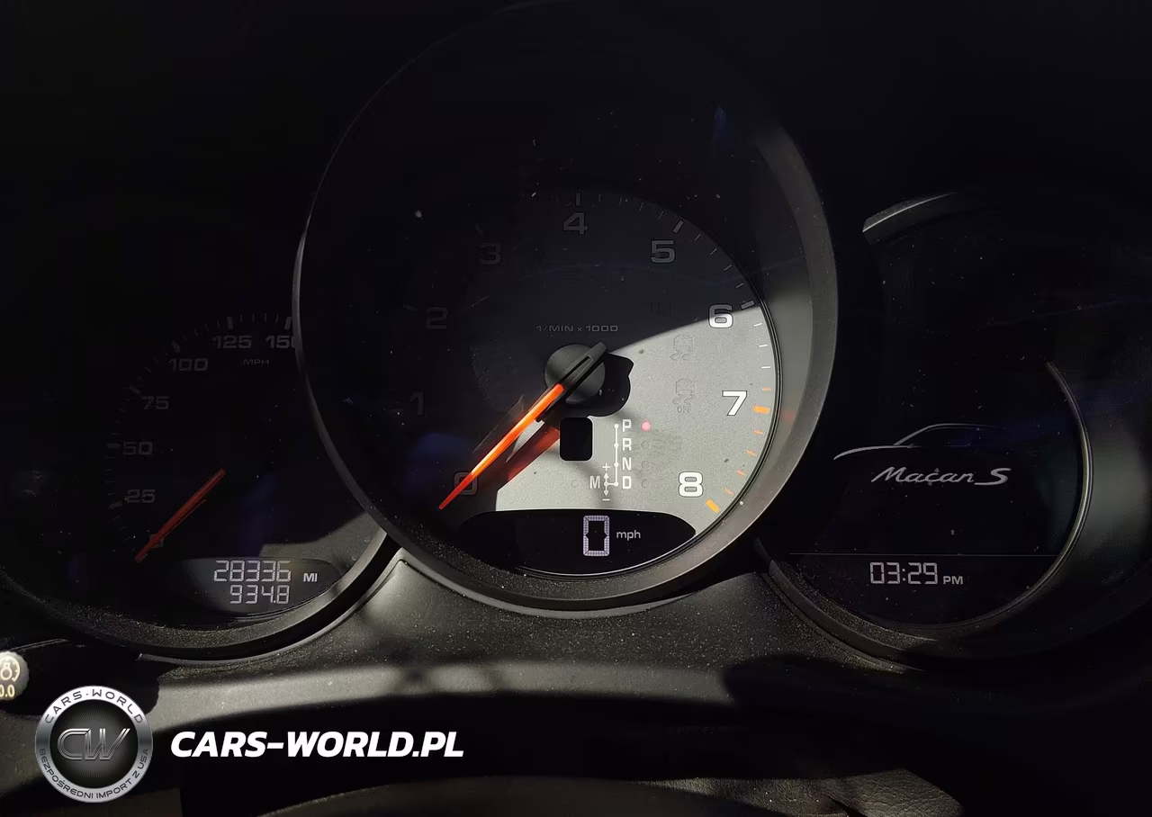 2020 Porsche Macan S VIN:WP1AB2A59LLB32387 - 7