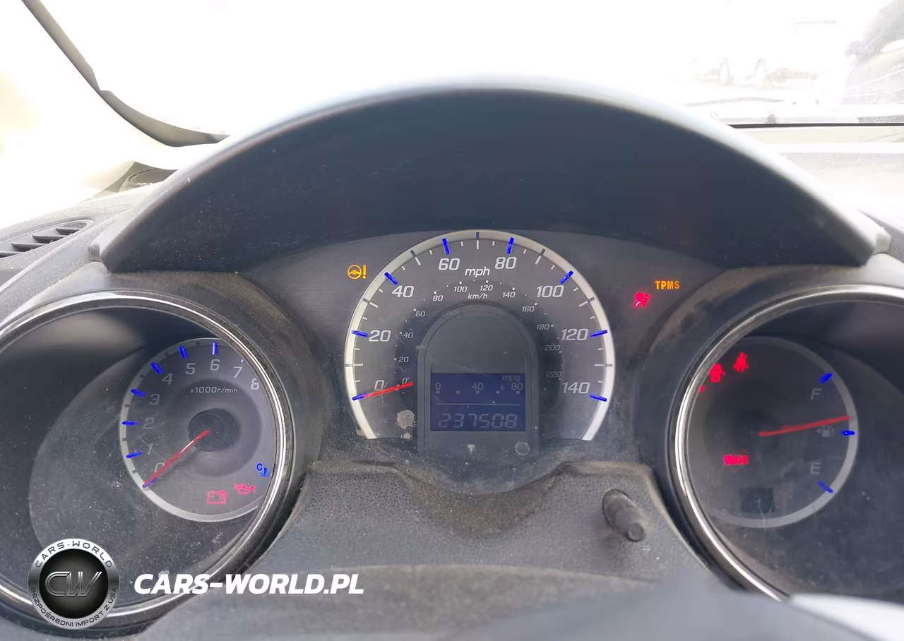 2013 Honda Fit Sport VIN:JHMGE8H51DC068213 - 7