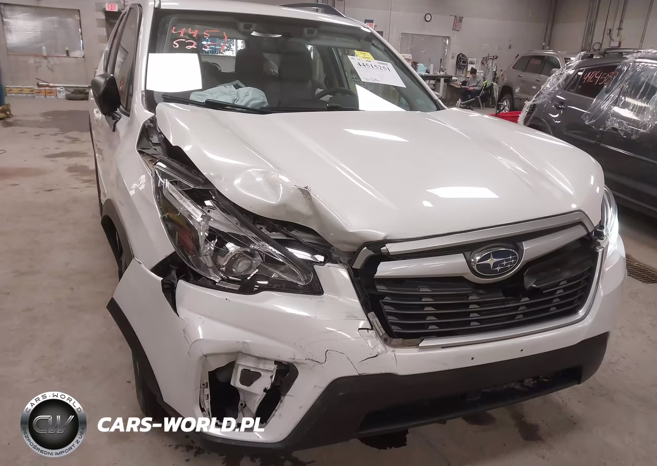 2019 Subaru Forester VIN:JF2SKACC6KH465824 - 18