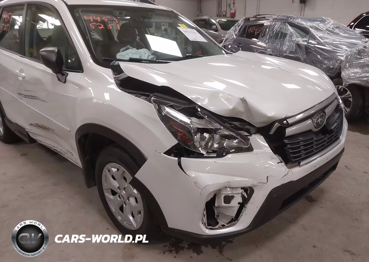 2019 Subaru Forester VIN:JF2SKACC6KH465824 - 19