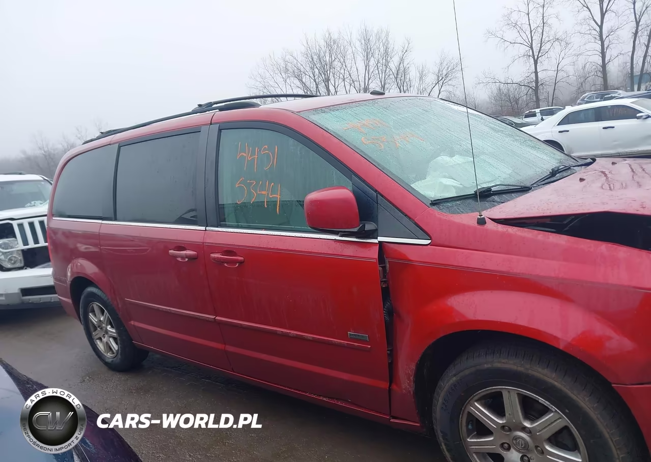2008 Chrysler Town & Country Touring VIN:2A8HR54P68R699111 - 13