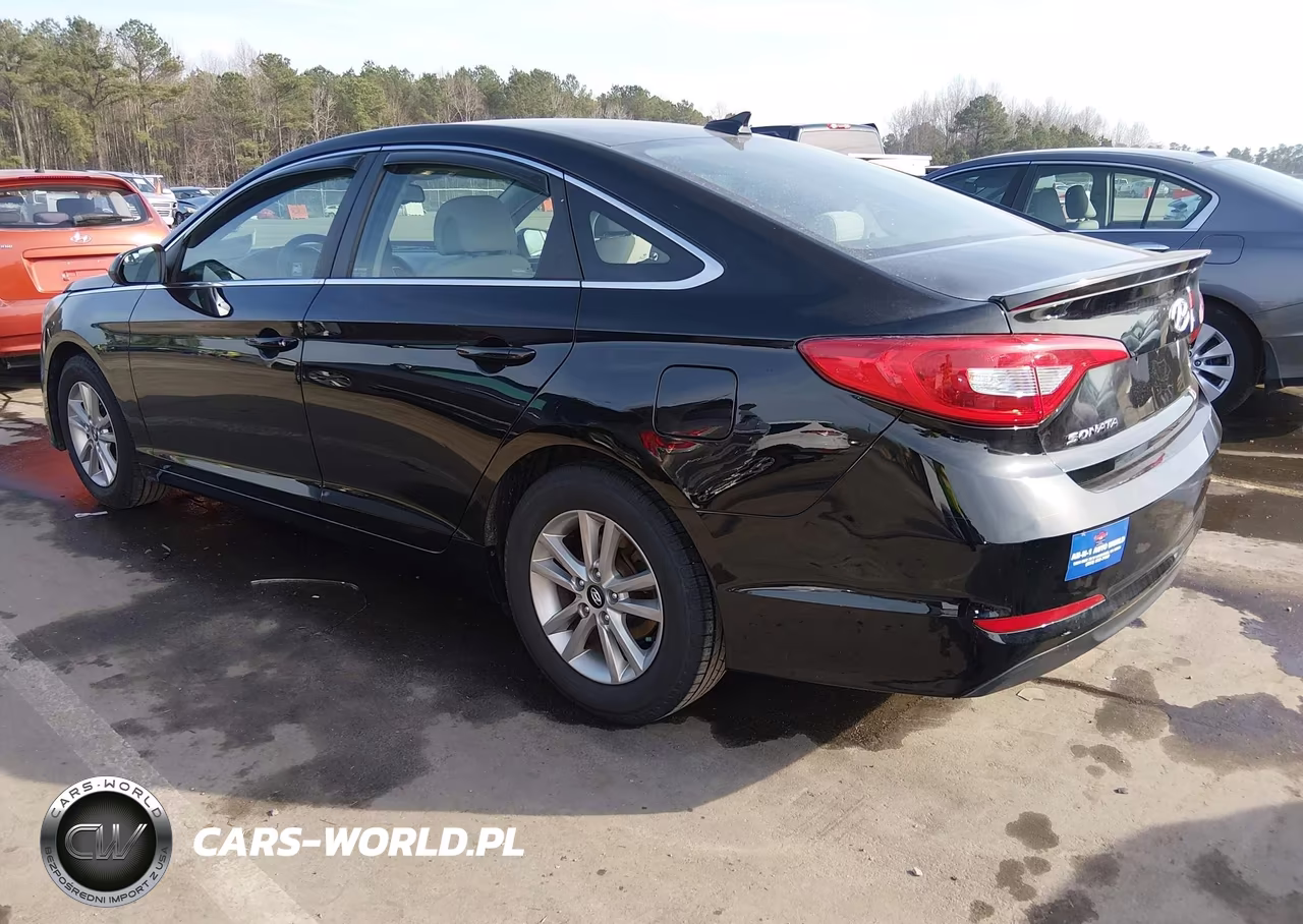 2015 Hyundai Sonata Se VIN:5NPE24AF3FH005568 - 3