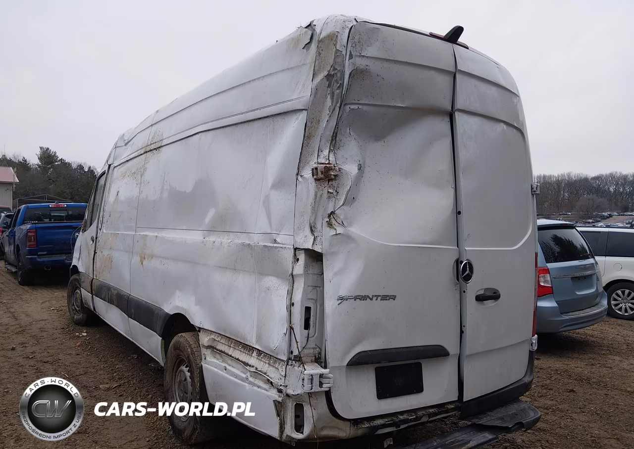 2022 Mercedes-Benz Sprinter 2500 High Roof I4 VIN:W1Y40CHY2NT112300 - 3