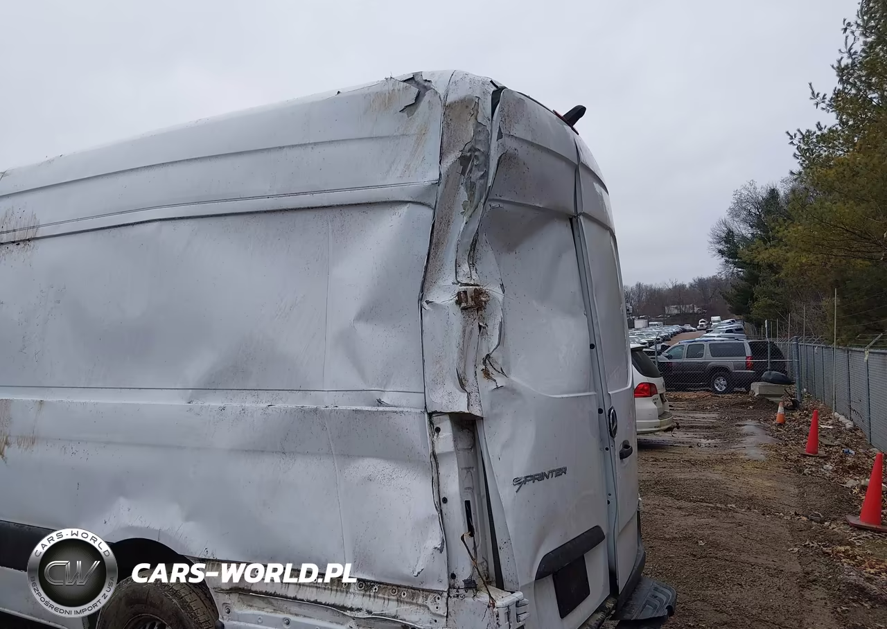 2022 Mercedes-Benz Sprinter 2500 High Roof I4 VIN:W1Y40CHY2NT112300 - 6