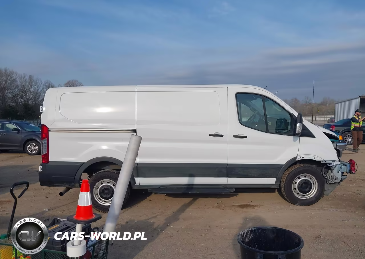 2023 Ford Transit-250 VIN:1FTBR1Y83PKA10714 - 13