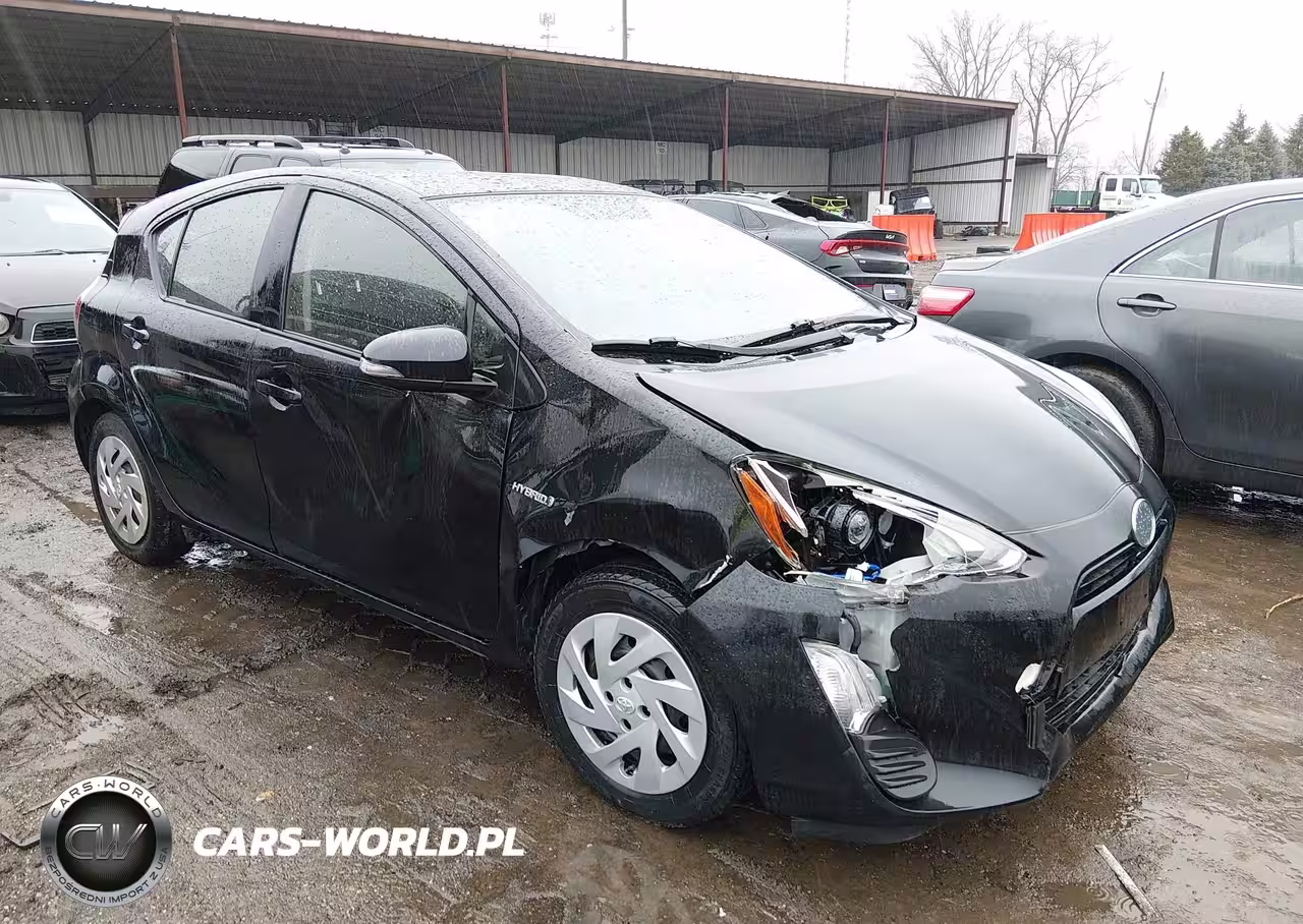 2016 Toyota Prius C Two