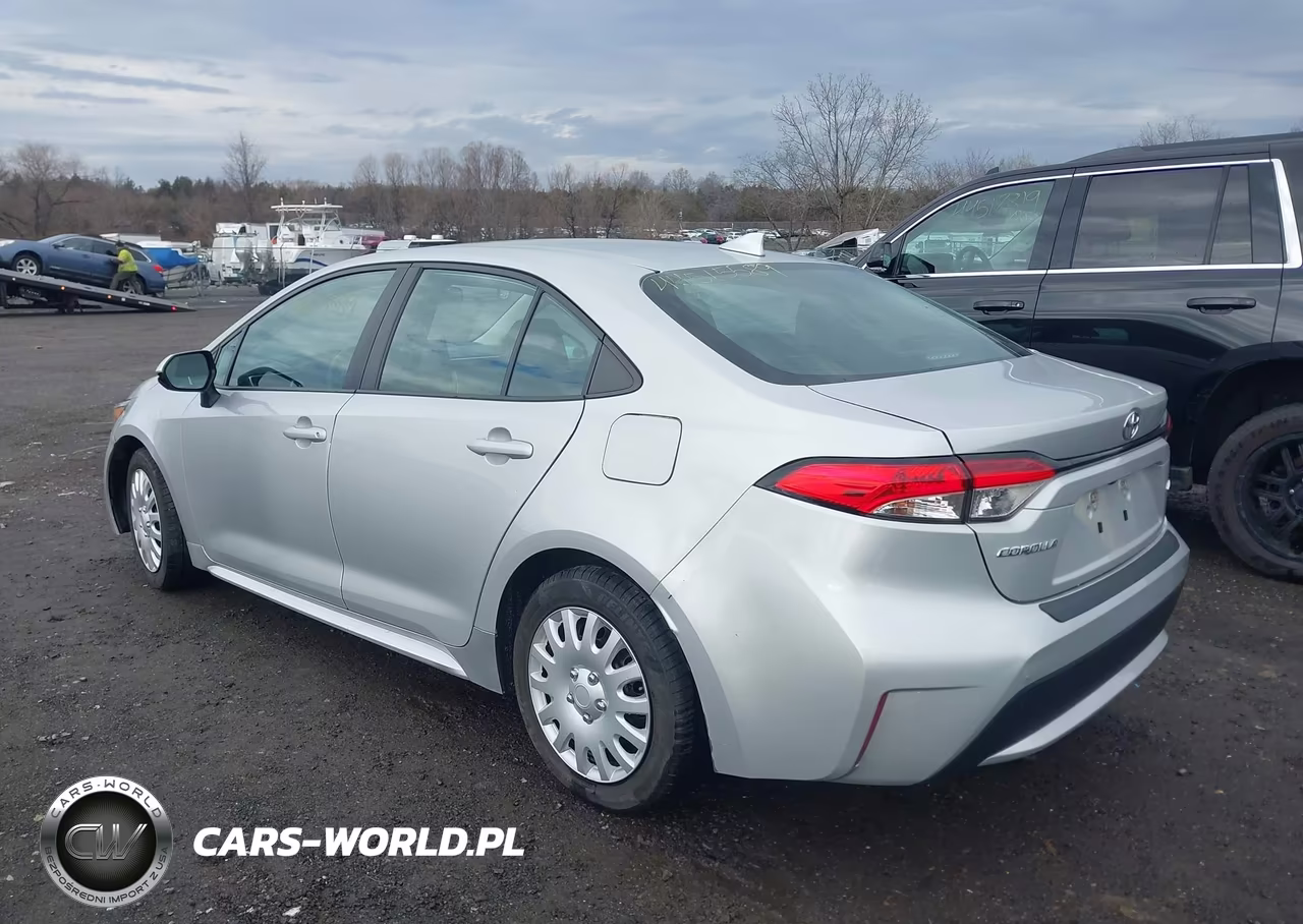2021 Toyota Corolla Le VIN:5YFEPMAE9MP217643 - 3