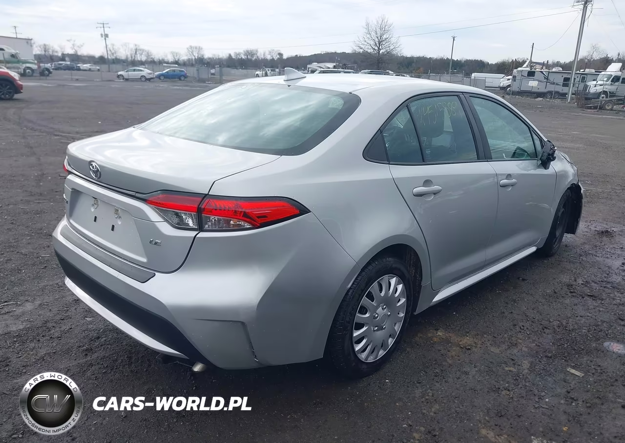 2021 Toyota Corolla Le VIN:5YFEPMAE9MP217643 - 4