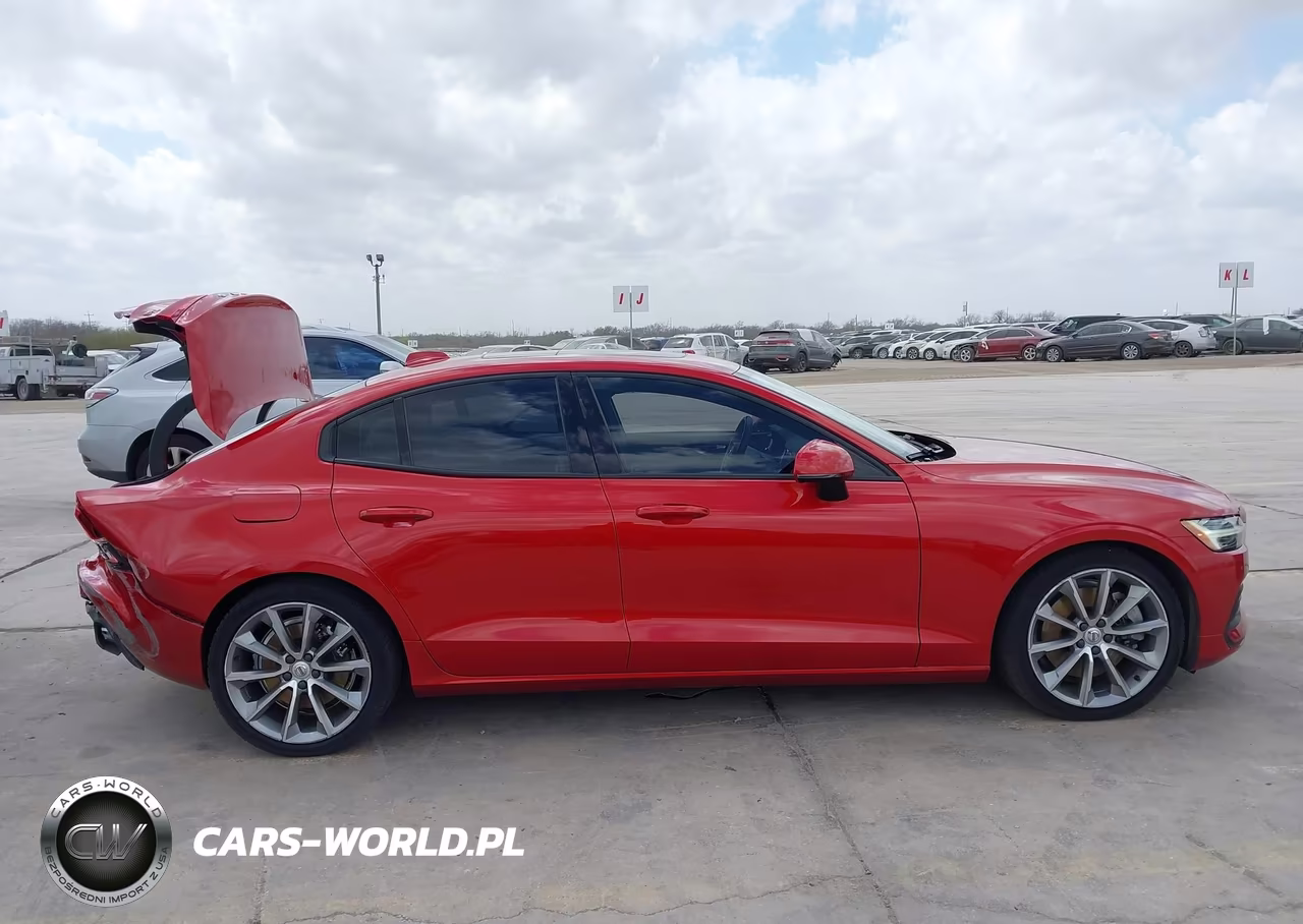 2019 Volvo S60 T6 Momentum VIN:7JRA22TK5KG017508 - 13