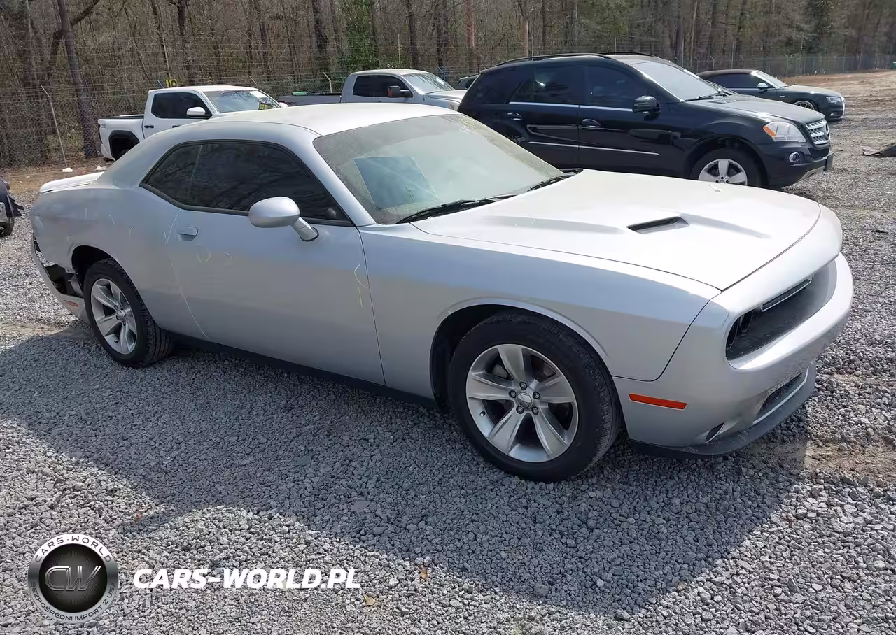 2021 Dodge Challenger Sxt