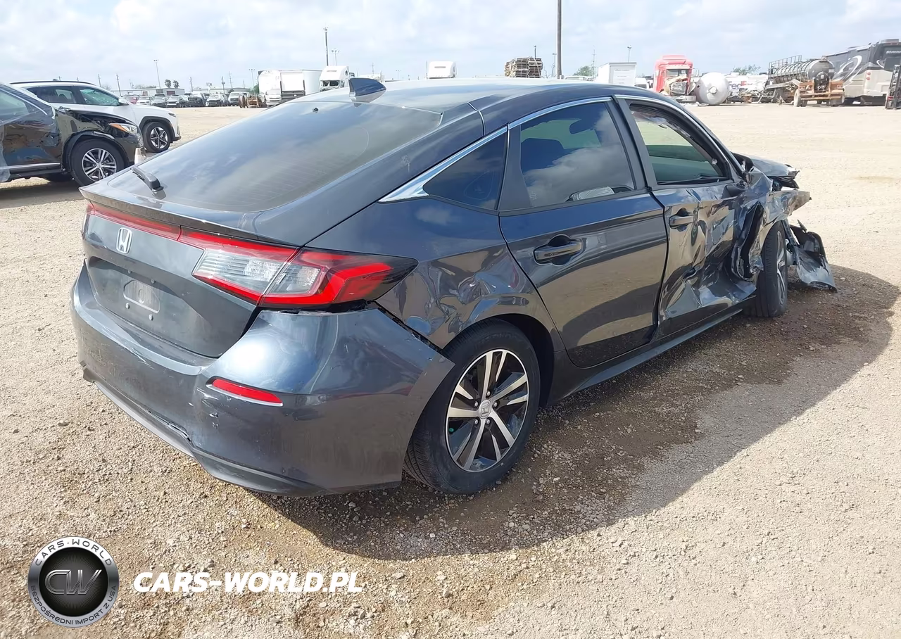 2024 Honda Civic Lx VIN:19XFL2H51RE035079 - 4